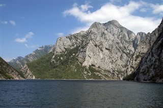 Albanija