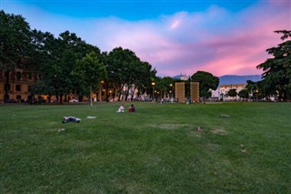 Албанија