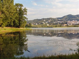 Албанија