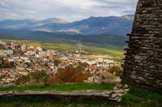 Албанија