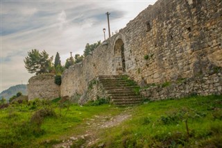 Албанија