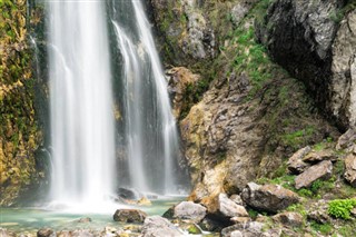 Албанија