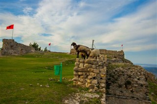 Албанија