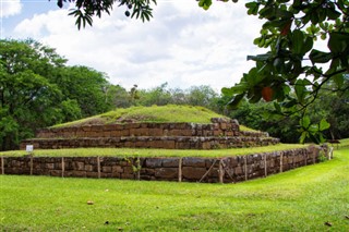 Salvadora