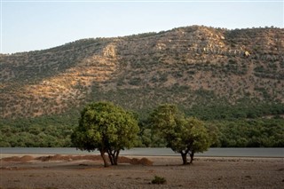 إيران