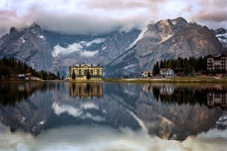 Italya