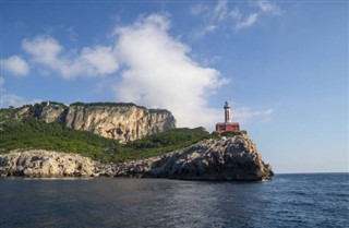 Италија