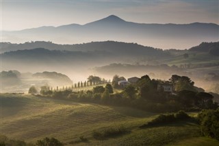 Italya
