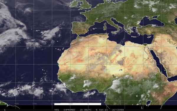 کویت موسم بادل کا نقشہ 